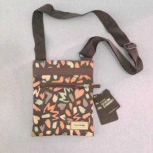 Dakine Patterned “Jive” Crossbody Bag